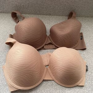vince camuto Bra Set Sz 40D